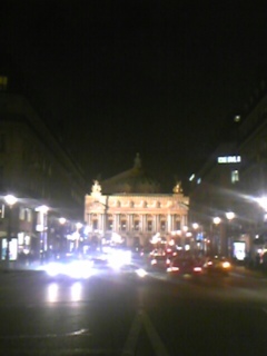 �I�y����