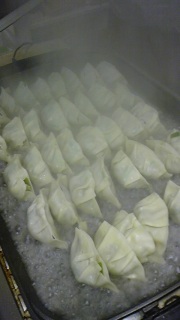 ���E�L�q�H��