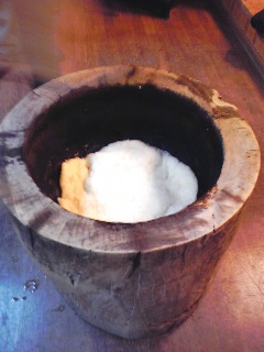 �i���̃��`