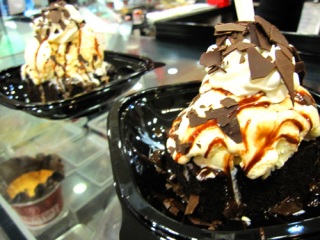 �����g�_�E���i���{���㗤�j