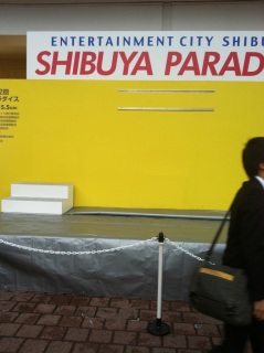 �}�W����