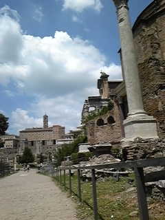 �t�H���E���}�[�m